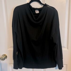 Black zip shoulder long sleeve knit top